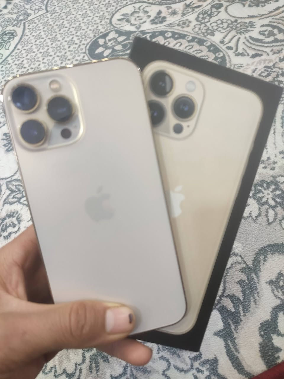 13ابرو ماكس امريكي
للبيع ما مفتوح 
ملحقات كارتونه فقط 
سعر ب725 وبي مجال قليل 
مكاني عماره زيوت 
ستفسار خاص او علا رقم 
***********
