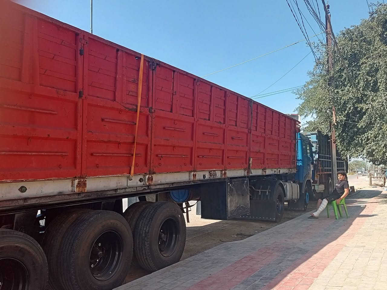 السلام عليكم راس و عربانه البيع  موديل 86 كير160 مكينه35 شاصي مكفول  مكان النجف سعرخاص*********** شاصي عمل 16
