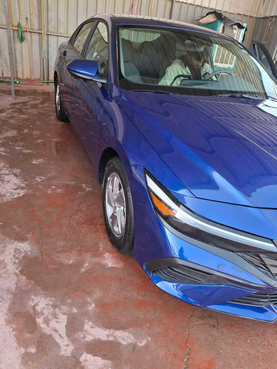 السعررررر ١٥٧ وبيها مجال للشراي
للبيع النترا ٢٠٢٤ وارد أمريكي نص فول  محرك ٢٠٠٠ دوش حادثها بسيط جدا ربع البنيد صبغ وبارد قليل كلش بالجاملغ ماشية ٧٠٠٠ الف السيارة جديدة بمعنى الكلمة بحالة الزيرو رقم أربيل بأسمي تحويل مباشر او تريد وكاله اني ابو السنوية السيارة صور لحادث وتفاصيلها والسونار مرفق بالمنشور مكانها بغداد الدورة او جسر ديالى 
رقم الهاتف.   ٠٧٧٢٨٣٣٠٦١  بيه وات ساب


**إذا كنت صاحب هذا الإعلان وتريد حذفه لأي سبب، رجاءا أرسل رسالة إلى الدعم الفني**