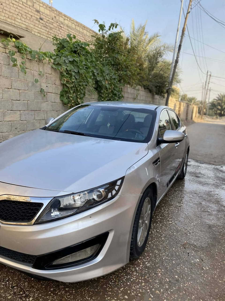 السلام عليكم
للبيع فقط  
كيا اوبتما موديل  2013
رقم بغداد بسمي  لل28
رقم مميز 
وارد امريكي  بدون ارباك فقط الدعاميه وشويه من الجاملغ
مكينه 2400 GDiوگير  كفاله 
تخم تاير جديد 
باتري جديد 
لايت زنون 
حداديه 80/100
تحكم ستيرن 
تدفئ  تبريد  ويالسويج 
السياره مال بيت مامتعوبه 
مكان بابل 
***********
***********
