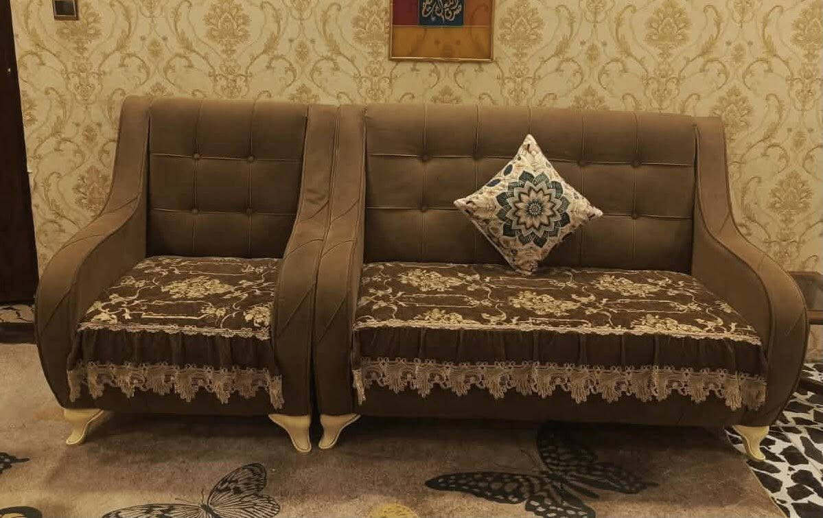 #بيع_سريع📌👇🏻
تخم عراقي تسكام موديل تركي (١٠) مقاعد.
فاترينه + ٥ طبلات صاج مثل الصور نظيفات💯
العنوان #بغداد_المنصور📍للمزيد مراسلتي✅👍


**إذا كنت صاحب هذا الإعلان وتريد حذفه لأي سبب، رجاءا أرسل رسالة إلى الدعم الفني**