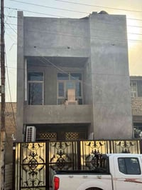 بيت • ١٠٠م • قرب شارع المواكب