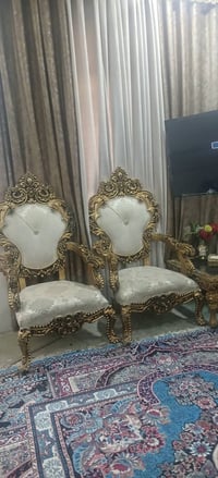 تخم رئاسي جديد للبيع الشراي يتصل بغداد سعره ٩٠٠الف ٠٧٧٠٧١٤١٠٨٢