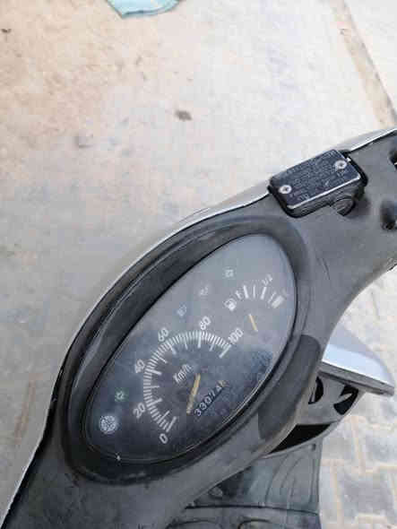 السلام عليكم اكزز ياباني شاصي مكفول زوج تواير جدد نكره سلف السعر ب350
***********
