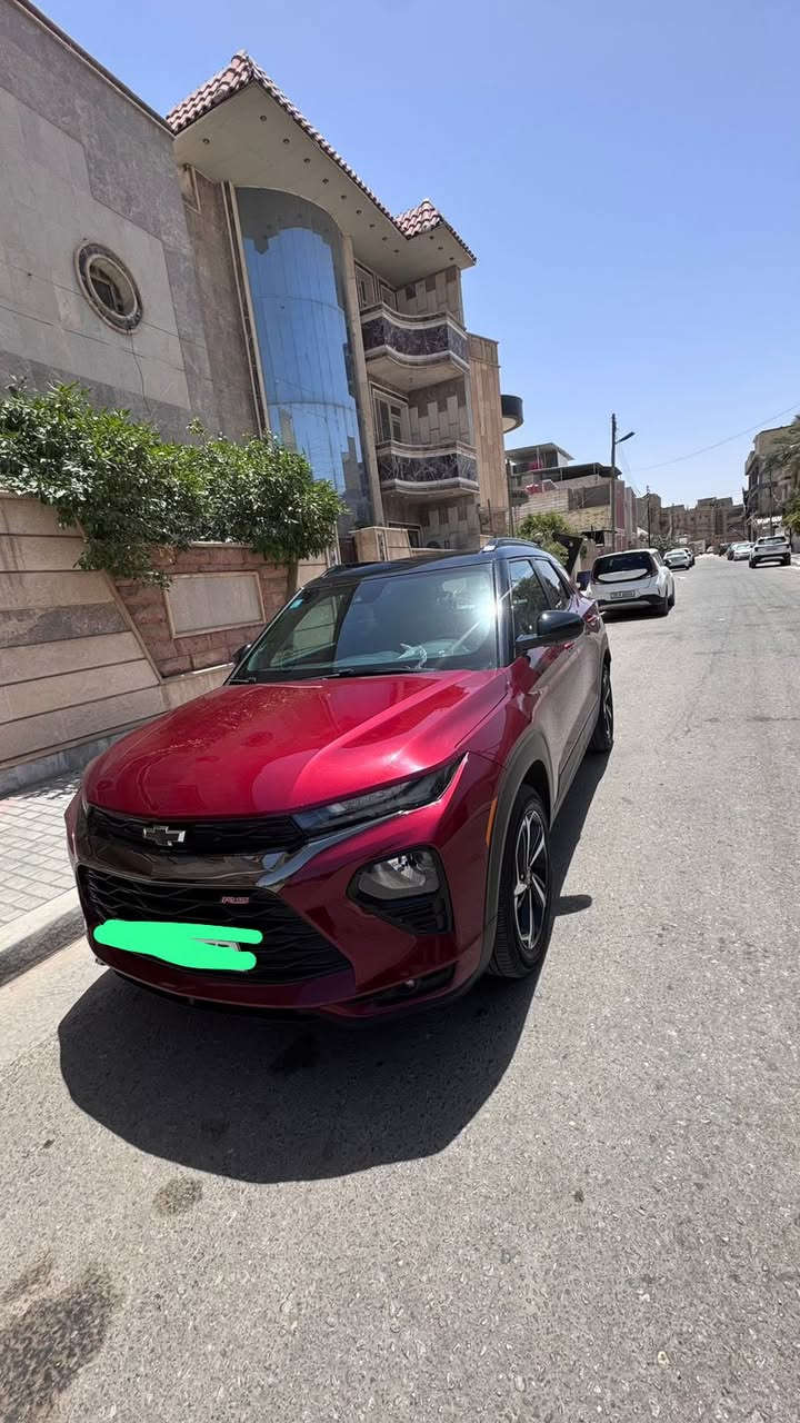 سلام عليكم 
شوفرليت تريل بلايزر للبيع 
الفئة RS
موديل : 2022  بإسمي
الون ماروني - سقف اسود بلاك توب
المحرك 3 سلندر 1300 تيربو
الضرر قبق جنط فقط ومبدل 
- بصمة تشغيل وابواب
- تشغيل عن بعد
- لايتات زينون - بكلايت LED لد
-شاشه اندرويد كار بلي
- تحكمات ستيرن + تدفئه ستيرن 
-انضمة قياده SPORT + ECO
نظام اوتو ستوب - مانع انزلاق - مثبت سرعه 
- دبل كزوز خلفي - ويل كب رياضي 
مرقمه كربلاء مكاني كربلاء 
السياره جديده جدا نشاط وقوة وعزل محترم
السعر ١٤٠


**إذا كنت صاحب هذا الإعلان وتريد حذفه لأي سبب، رجاءا أرسل رسالة إلى الدعم الفني**