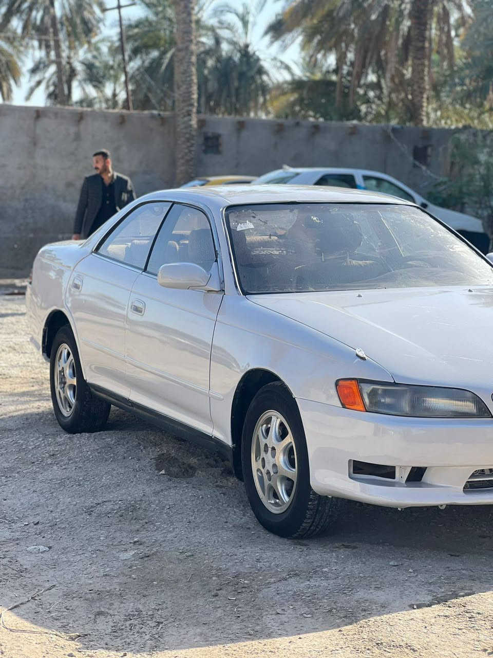سلام عليكم سياره مارك نفخ  موديل 93 رقم انبار  تحويل مباشر  مكفوله من الكصه ونقل ولعيب الشرعي مكينه ثنين ونص بلاد   عليه غرامت 500  تنزل من سعر   48 وبيه مجال    ***********
