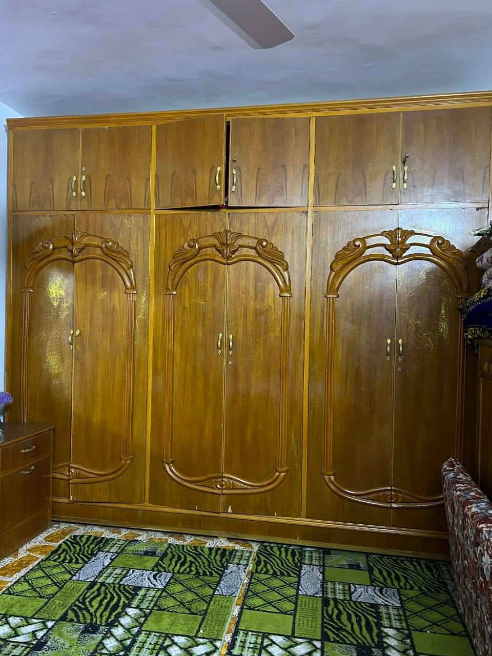 للبيع غرف نوم تصل على هاذه الرقم ***********  (  محلات ليوثي ال سطام )
