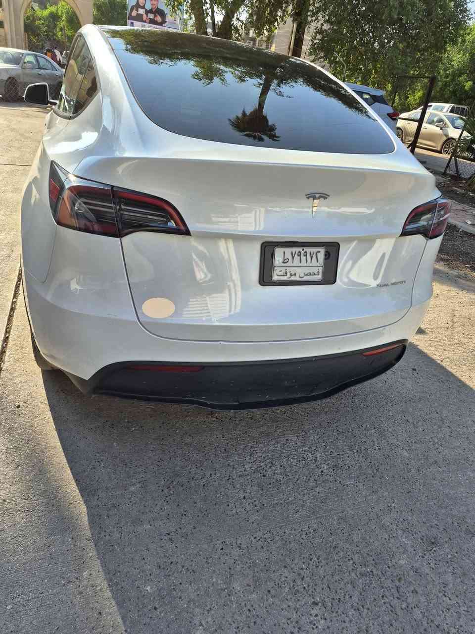السلام عليكم تسلا y  موديل 2024 دبل ماطور لونج رينج اون لاين فون كي ماشيه 8000 ميل ايرباك برده وكرسي جهه وحده بجم كبس صور الحادث موجوده مرقم بغداد باسمي ***********
