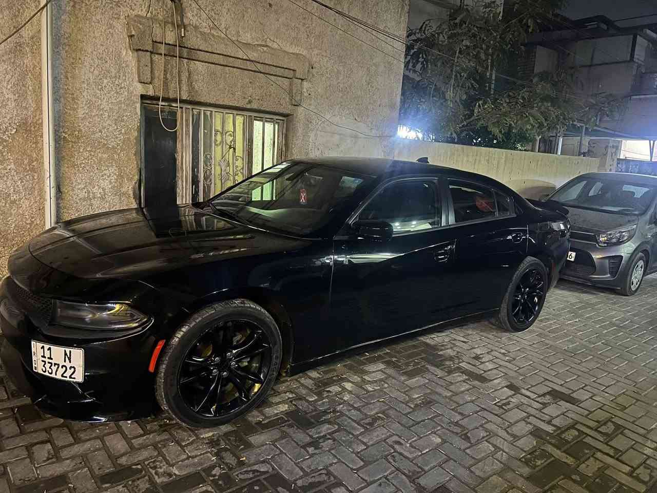 جارجر  امريكية لون اسود  فحم 16 بلاك تـــــــــُـــُــــــــــــــوب فول كشنات حار بارد نقصها بس فتحة بًٍٍْــٍغداد باسمي حادثها بSĀـَس بنيد وهنا بالعراق نصبغ جاملغ سيارة ادامة بالشركة مكينة وكير وكلشي سويتلة ادامة ميكانيك فول وبيها سونار راسلني  ادزلك  سونارها ومكانها بًٍٍْــٍغداد تبريد ادامة كاملة منضومة بالكارتون بدلتها السعر 175 
***********

