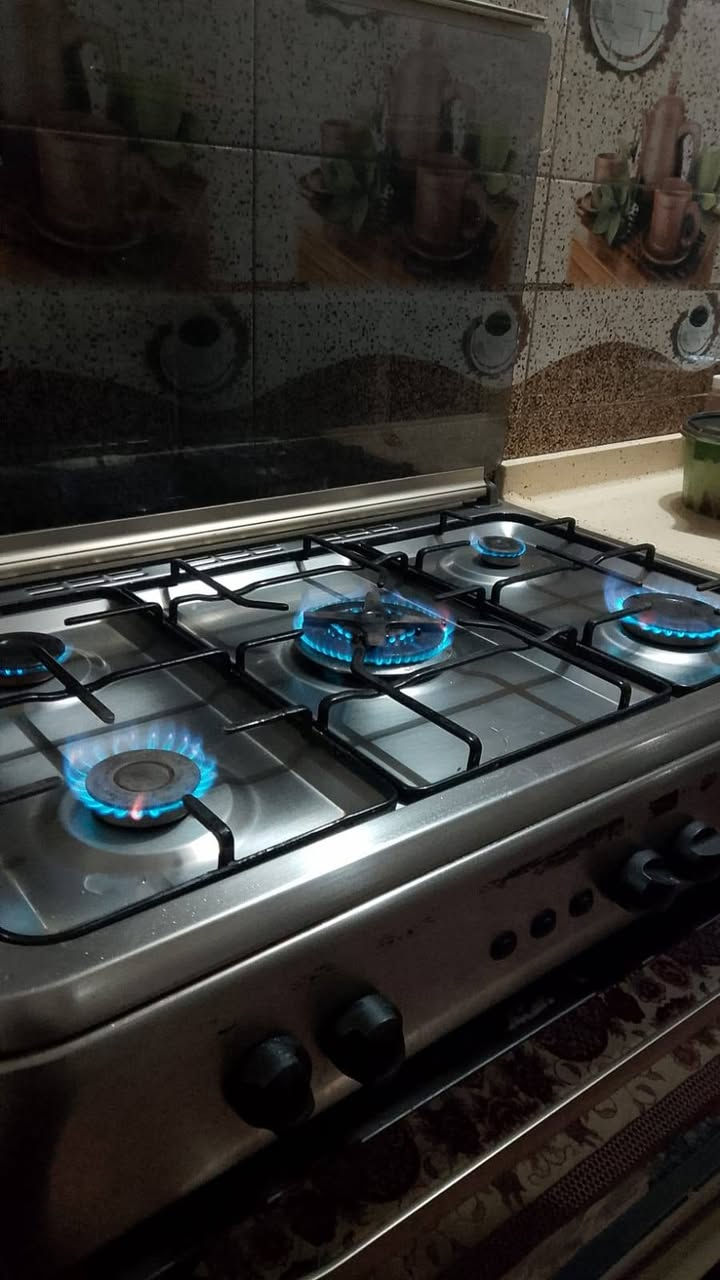 البيع طباخ نضيف شغال سعره ١٥٠ وبي مجال الشراي


**إذا كنت صاحب هذا الإعلان وتريد حذفه لأي سبب، رجاءا أرسل رسالة إلى الدعم الفني**