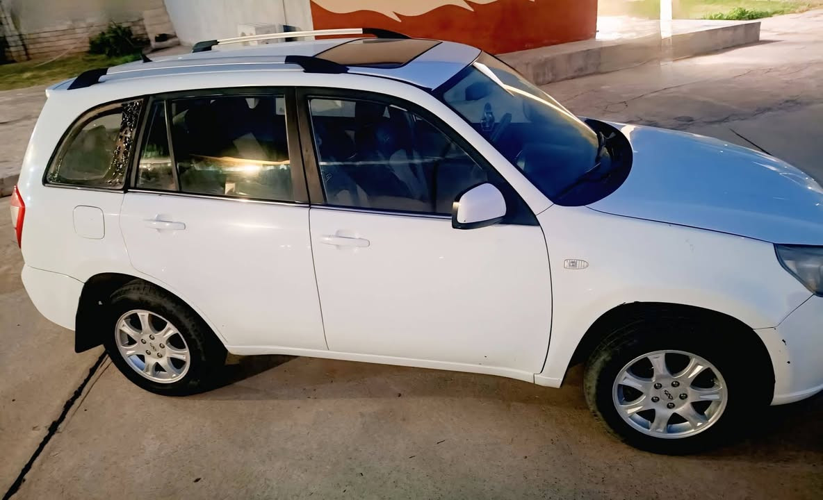 شيري تيكو 2013 اللون ابيض
كير كهربائي

كير توماتيك + عادي

نظام ايكو صرف اقتصادي

تحكم مري

تحكم استيرن

تدفئة + تبريد

تدفئة كشنات 

تايرات جدد 

قفل مركزي 

جامات سنتر لوك  

سلايد تنته 

السياره حره 

 ...السيارة جاهزة ...السعر 68

رقم السياره نينوى .. 
مكان السيارة موصل..النمرود 
#ملاحظه سياره صاحبها الشرعي لايمتلك موحده في الوقت الحالي 
***********
