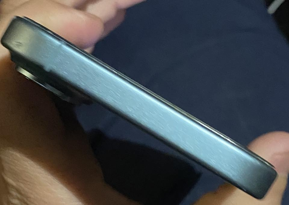 ايفون 16 البيع حدثته وكف سيمكارت شبكه تقره بس ميتصل ابيع عاطل ذاكره 128 عدد الدورات الشحن 44 البطاريه 100 سعره 650 رقم ***********
