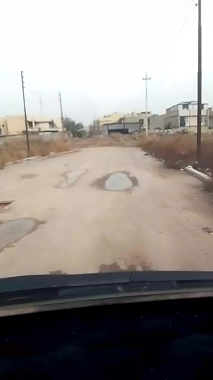 سلام عليكم قطعة أرض البيع مساحه 400م ركن كامله او  تقطيع حسب الطلب طابو ملك صرف سند 25////////
***********
