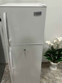 ثلاجة • اثاث • بغداد