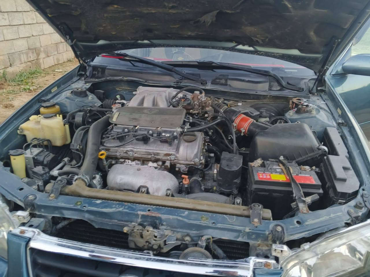 السلام عليكم كامري للبيع موديل ٢٠٠٠ محرك ٦ سلندر سياره مصبوغه عام جماليه مكفوله كير ومحرك شرط تبريد شغال رقم بغداد أنكليزي بسمي السعر ٧٥ الرقم ***********
