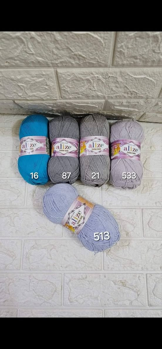 اليزا قطن كولد  alize cotton gold
خيط قطني لجميع انواع الملابس والفرشات والدمى والشالات 
وزن القطعه ١٠٠غرام / طول٣٣٠متر
مكونات الخيط.   ٥٥%قطن      ٤٥% اكريلك
سناره المقترحه ٢  -   ٤      ميل  ٣.٥-  ٥
سعر الكيس ٥ قطع  ١٣٧٥٠
سعر القطعه مفرد ٢٧٥٠  دينار 
متوفر توصيل للبصره ولجميع  محافظات العراق.
متوفر دفع علزين كاش و كي كارد الرافدين ...


**إذا كنت صاحب هذا الإعلان وتريد حذفه لأي سبب، رجاءا أرسل رسالة إلى الدعم الفني**