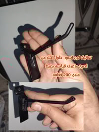 لبيع  عندي  ميز مكتبي نضيف كلش رفوف نضاف كلش  وفاترينات عدد ٣ نضاف لا ...