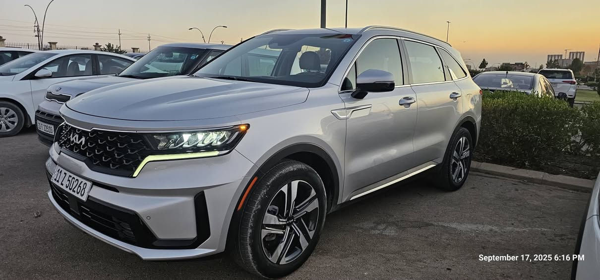 السلام عليكم
للبيع كيا سورينتو 2024
وارد أمريكي لون سلڤر
هايبرد محرك 1600 توربو
حادثها باب خلفي أيسر مصبوغ
تفويلة السيارة تمشيك أكثر من 900 كيلومتر
بالصيف تمشيك 750 كيلومتر
كراسي عدد 6 راكب
الكراسي الأمامية كهرباء وتدفئة
الكراسي الخلفية منفصلة VIP 
تبريد مركزي
رادارات 360 درجة
توقف ذاتي 360 درجة
مغادرة مسار ونقطة عمياء
مودات قيادة عدد 4
فور ويل AWD
داخل بيجي
حساسات أمامي وخلفي
لايتات زينون وليد نهاري 
بروجكترات أمامية زينون
السيارة ماشية 33500 كيلومتر قابل للزيادة
السعر 26400 دولار مجال بسيط
للاستفسار الاتصال على الرقم
***********
