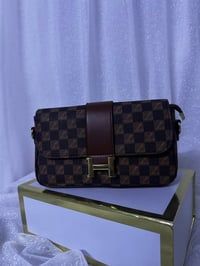 شنطة نسائية • جديدة • جودة عالية