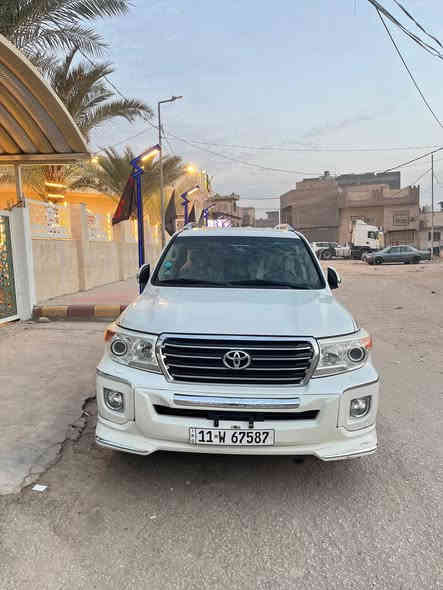 السلام عليكم 
لاندكروز ابريم اصل 
موديل 12
مكينه ٦ سلندر
مكفوله كفاله عامه 
رقم بغداد بسمي 
١٤٠ الف اصل
مكان السياره بابل مركز المدينه 
سعر ٣٩٠ 
***********
***********
