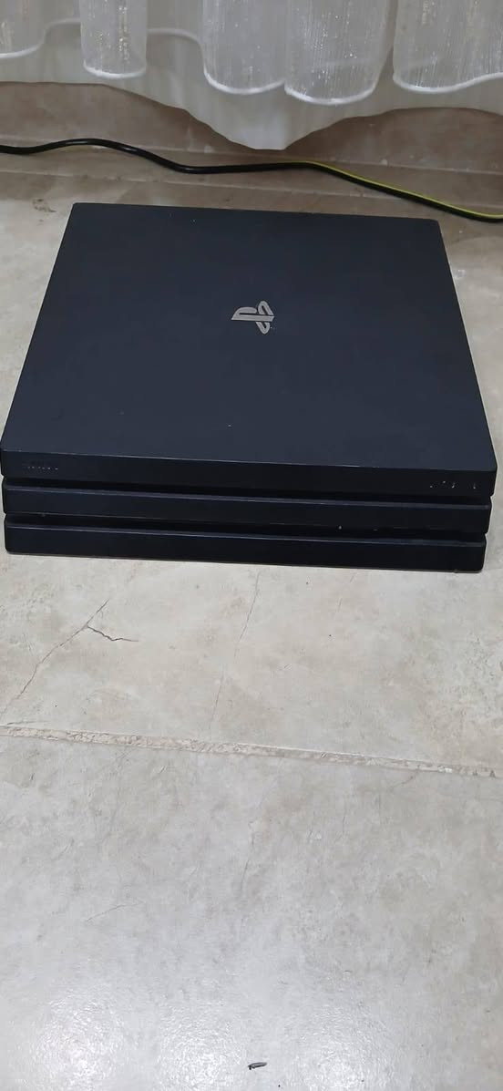 سلام عليكم
جهاز بلي 4 PRO للبيع 
النظافه 95٪ 
مفتوح تنضيف ومعجون بس
ويا 3 يدات اصليه 
 هديه لعبه GTA5 
السعر  375 الف  وبي مجال 
العنوان كركوك


**إذا كنت صاحب هذا الإعلان وتريد حذفه لأي سبب، رجاءا أرسل رسالة إلى الدعم الفني**