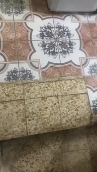 مشتمل للايجار خلفي طابق ثاني ايجار 250الف الشعب الديوان قرب جامع الرحم...