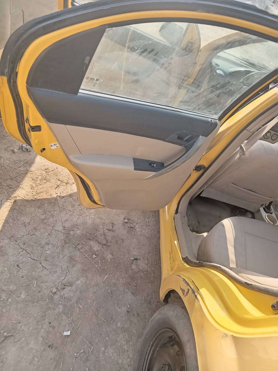 السلام عليكم من رخصة مدير الكروب المحترم افيو موديل 2011 رقم بابل سياره مكينه وكير جديد تخم تاير جديد حداديه نص عمر بور عاطل سياره مال جناي خير من الله سعر 43 وبيه مجال العنوان بابل كفل *********** غير متواجد عل فيس
