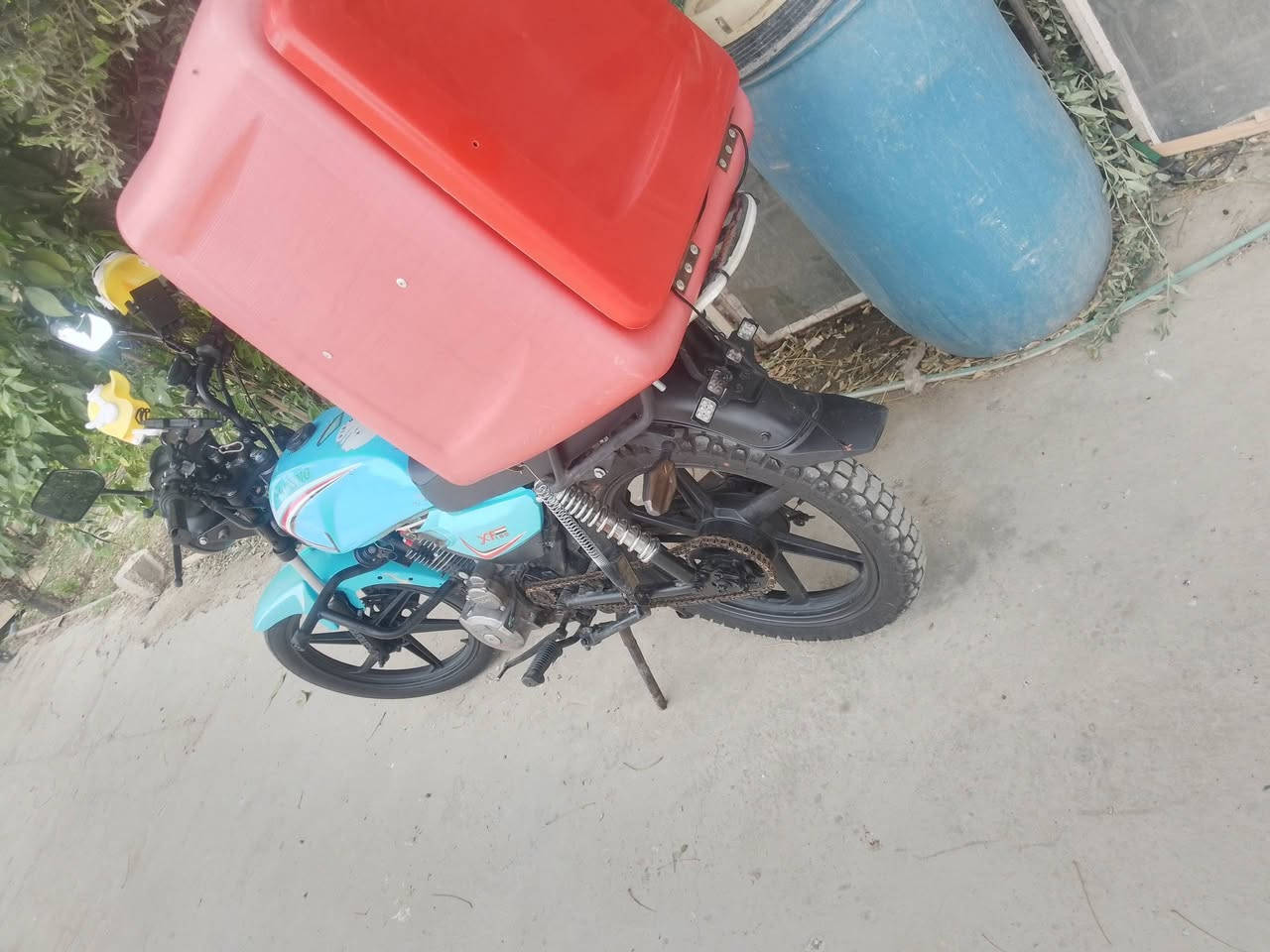 سلام عليكم عندي درجه شاينك موديل 23 درجه جاهزه محرك براغي مامفتوح بيهه اوراق بس منفيس مكاتبه سعر 500 بكاني بغداد لبياع شرطه الخامسه ***********
