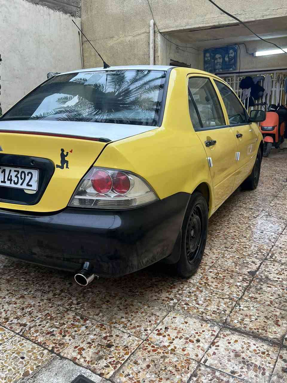 سلام عليكم لانسر للبيع2010.                                             رقم قادسيه بأسمي مشروع وطني  تحويل وين مايعجبك سياره جديده بمعنى الكلمه مكينه كير صدر تخم تاير جديد تعمير جاملغلات بيه مكانات صبغ سياره مال جناي نضيفه محرك1600 دوشمه جديده تبريد ثلج السعر 69 مكاني بغداد شعب الرقم ***********
