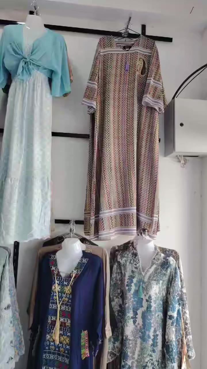 🌹 توفرت دشداشة نسائي قصير 🌹
✨أناقة ✨ نزاكة ✨ فخامة
لصاحبات الذوق الرفيع 💕
📍 العنوان:
بيجي – عمارة الرشيد
مقابل مجمع الحارث للتسوق المنزلي
📞 للتواصل واتساب:
📲 ***********
أو على صفحتنا انستا 👇
https://www.instagram.com/banatstyle90?igsh=MXNlbmQweWE1N3B0Yw==
أو على معرفنا تيكتوك 👇
https://www.tiktok.com/@banat.style0?_r=1&_t=ZS-92wE97Hqr1c
🚚 توصيل متوفر:
داخل الستمية – بيجي – وجميع المحافظات
💖 اختاري الأناقة… واتركي الانطباع 💖
#دشداشة_نسائيه #ملابس_نسائي 
#بيجي #العراق #اكسبلور
