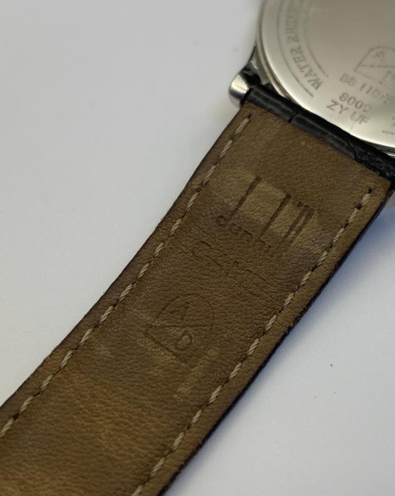 من التُحف و النوادر 
dunhill
بلادية بالكامل 
رجالي 
كوارتز 
قطر ٣٤


**إذا كنت صاحب هذا الإعلان وتريد حذفه لأي سبب، رجاءا أرسل رسالة إلى الدعم الفني**