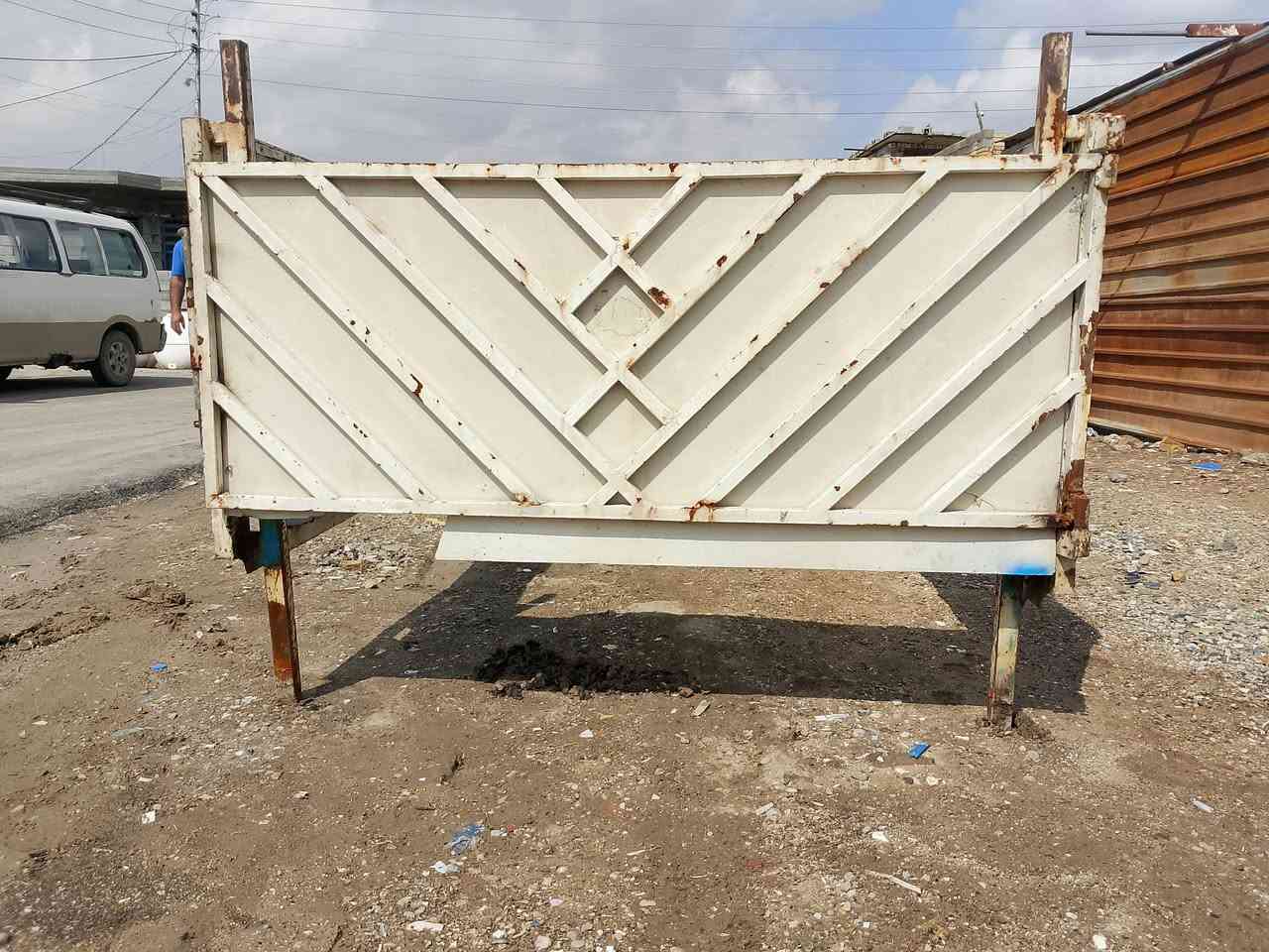 سلام عليكم محجر البيع درجه اولى مكان بغداد المعامل رقم ***********
