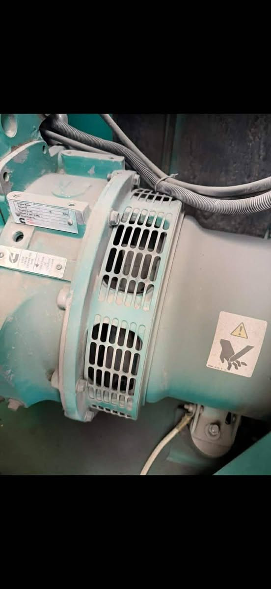 مكلف بالنشر متاح مولدة كمنز
امريكي كاتم 4 سلندر  بلادية جديدة السعر 35 ورقة وبيها مجال المكان اربيل للاستفسار يرجى الاتصال بالرقم ***********
