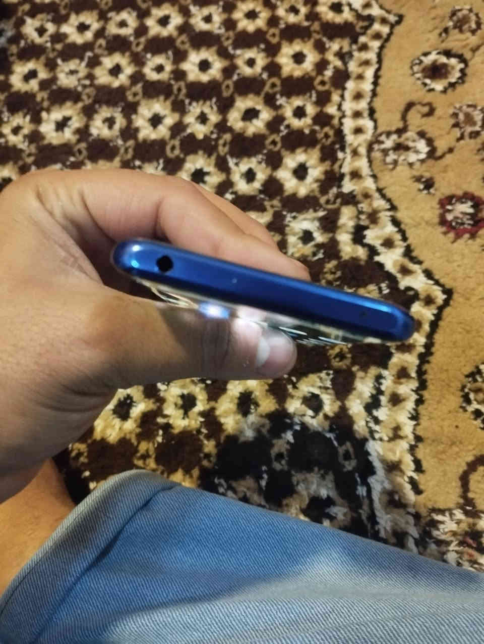 اسم التليفون  تي سي ال  بس القطه عطلانه  طلب علي 100 و عشره ***********
هذا رقمي
