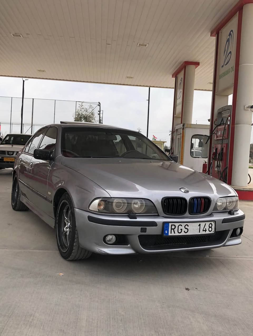 فرؤشتن و گورينه وه

بيئيم سه قه ر ٥٢٥ 

مۆدێل ٩٨ کامل کراوە بە ٢٠٠٣

فول مواصفات 

مه نه فيست ئه صلى ابرايم خه ليل

نموونه ى جوانيه 

گه نجانه يه 

سلايت شوشه 

ده عمى پيشM

ده عمى دوا M

عه ته رى M

لايتى M

تؤماتيك 

ده بل گير 

٤جام كاره با +ئؤتؤ

ته بريت سارد و گه رم له سه ر سويچ

ناو ره ساسى 

كوشن جلد 

كوشن هيته ر 

سوكان ڤؤليؤم

شاشه ئايپاد 

٤تايه و ويلى لؤكى بيلادى له ژيردايه 

 بى ده عم بي ليدراو 

بوياخ سه قف و حيزام به شه رت 

به شه رتى گير و مه كينه و ئه كسل و 

ته وره قه و مه نه فيست و هه موو شتى 

شوێن : زەڕایەن

***********
*********** ڤایبەر و واتساپ دار بنديهكان, السليمانية
