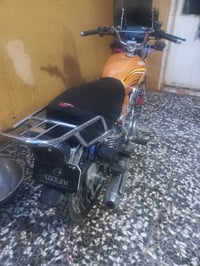 دراجه سونك 2025 شهر   11 مكينه.  200. سيسي ما ناقصهه شي دراجه عله وضع ...