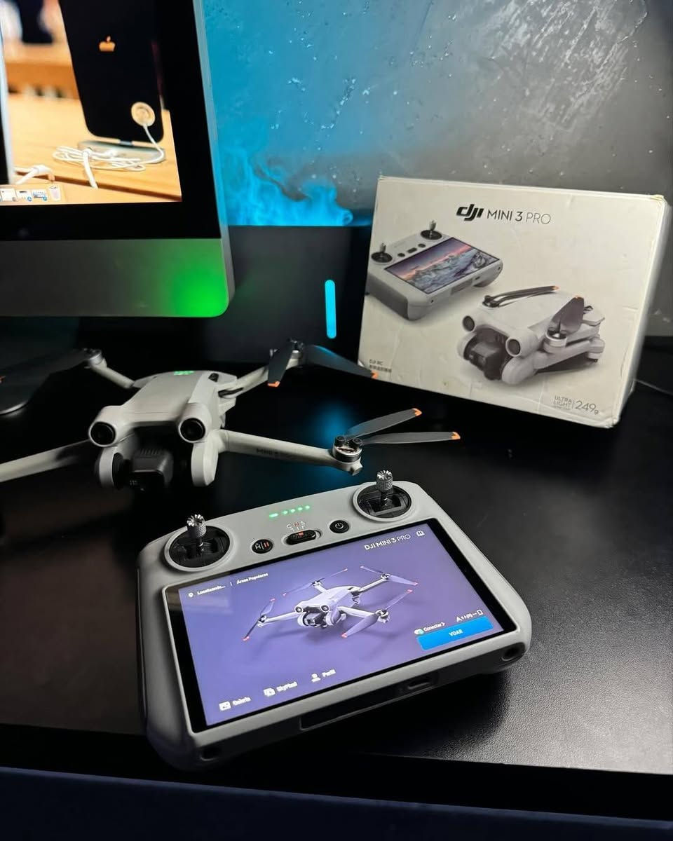 🚁✨ DJI Mini 3 Pro RC – درۆنێکی پڕ هێز لە قەبارەی بچووکدا!
ئەگەر دەتەوێت وێنە و ڤیدیۆی پڕۆفیشناڵ بە شێوەیەکی ئاسان و سەلامەت بگرێیت، DJI Mini 3 Pro باشترین هەڵبژاردەیە 🔥
📸 کامێرا:
• 48MP وێنەی زۆر روون و کوالیتی بەرز
• ڤیدیۆی 4K/60fps 🎬
• HDR Video & Photo
• ڕۆتایەیشن 90° بۆ ڤیدیۆی ستۆری و ریلز 📱
• سنسۆری 1/1.3-inch CMOS بۆ کوالیتی نایاب
🚀 بەرزبونەوە:
• بەرزبوونەوە تا 4000m لە سەر ئاستی دەریا
• سیستەمی ستابیلایزەری 3-ئاکس (Gimbal) بۆ وێنەی نەجڵاو
📡 مەودای دووری (Transmission Range):
• تا 12 کیلۆمەتر بە سیستەمی OcuSync 3.0 📶
• پەیوەندییەکی بەهێز و وێنەی لایڤی HD
⏱ کاتی فڕین:
• تا 34 خولەک (بە باتری ستاندارد)
• تا 47 خولەک (بە Intelligent Plus Battery) 🔋
🛡 تایبەتمەندیە گرنگەکان:
• سنسۆری دوورخستنەوەی کێشە لە سێ ئاراستە (Forward/Backward/Downward)
• ActiveTrack 4.0 بۆ شوێنکەوتنی ئۆتۆماتیکی
• MasterShots & QuickShots بۆ ڤیدیۆی سینەماتیکی 🎥
• وزەی کەمتر لە 249g (پێویستی بە تۆمارکردنی زۆر نییە لە زۆر وڵاتاندا)
💎 درۆنێکە کە پڕۆفیشناڵ و سادەیە لە هەمان کاتدا — گونجاوە بۆ ڤلۆگەر، گەشتیار، و هەر کەسێک حەزی لە تۆمارکردنی ساتە جوانەکانە 🌄
📲 بۆ زانیاری زیاتر و داواکردن:
WhatsApp: ***********
#DJIMini3Pro #Drone #4K #Photography #Kurdistan 🚁✨
