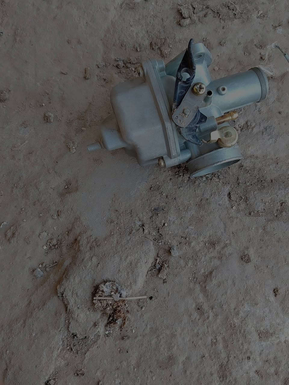 السلام عليكم متاح غراض دراجه (سيبايه. تانكي نضيف مع صفاحيات  اشاير... عداد سرعه.. كابريتا) غراض دراجه نضيفات كلش وشغالات مكاني القاسم


**إذا كنت صاحب هذا الإعلان وتريد حذفه لأي سبب، رجاءا أرسل رسالة إلى الدعم الفني**