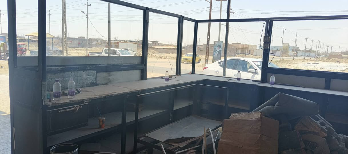 للبيع جام خانة مطعم المنيوم مستعجل على البيع قيم بسعر وأخذها العنوان ابو صخير للتواصل ***********

