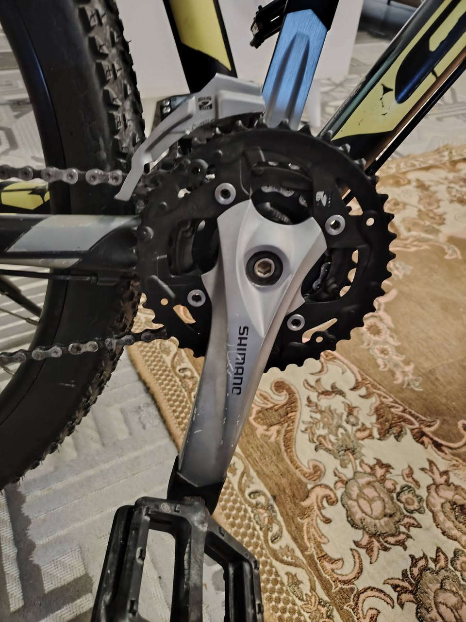 للبيع  300     ***********
