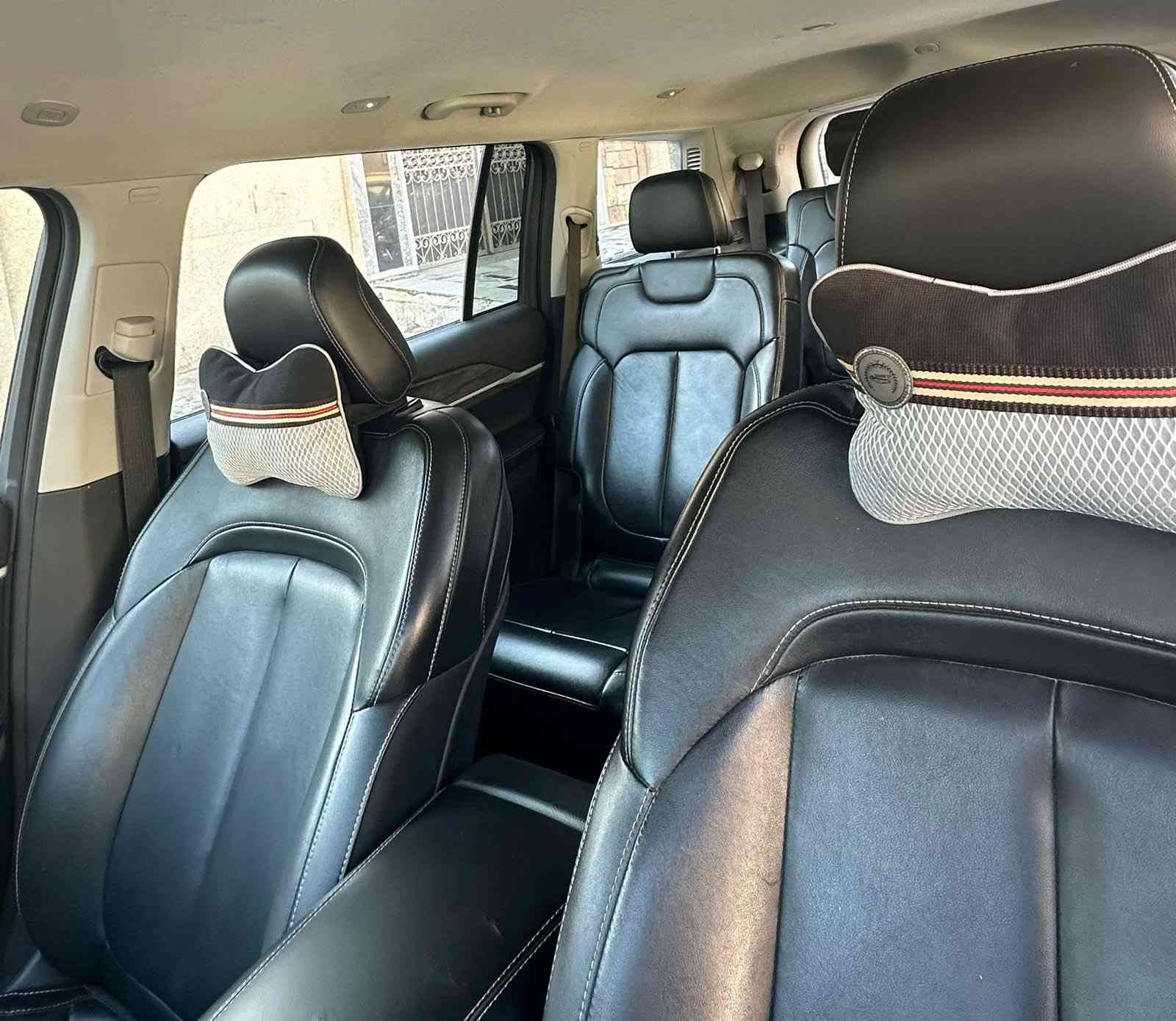 السلام عليكم 
جيب لمتدد للبيع موديل 2022
مواصفات كشنات جلد 
محرك 6
ماشيه 53الف 
حادثها بنيد وجاملغ مكفولة بدون لغد وايرباك 
مرقمة بغداد
مكاني بغداد لتواصل عن طريق الواتساب ***********
