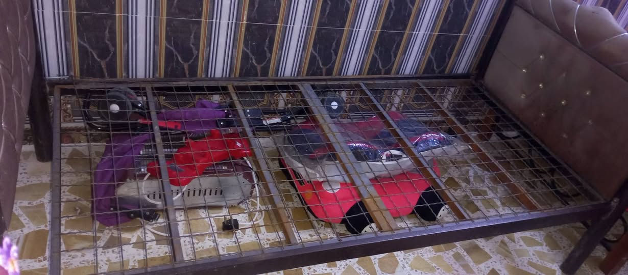 جربايتين ام نفر حديد بيهن نص سياج للبيع ماعندي توصيل


**إذا كنت صاحب هذا الإعلان وتريد حذفه لأي سبب، رجاءا أرسل رسالة إلى الدعم الفني**