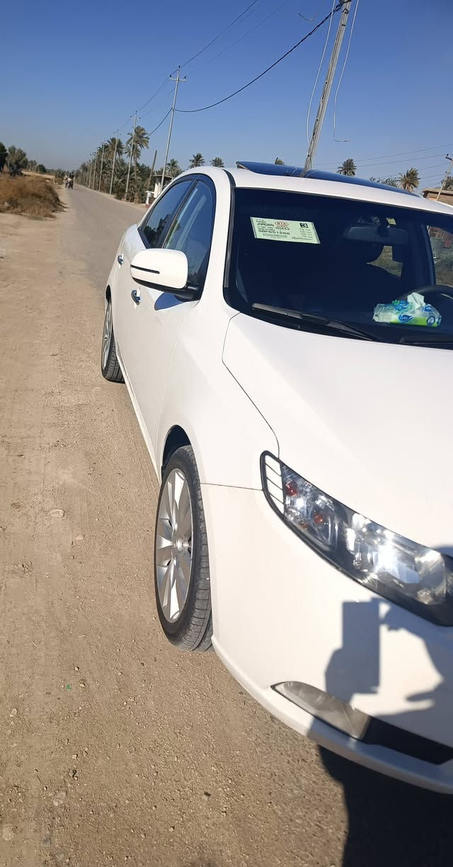 سلام عليكم سيراتو خليجي موديل 2012 فول مواصفات اربيل وكاله تحويل
موصفات: 

بصمة ابواب 

محرك 1600 

حساسات خلفيه 

أشاير بالمري 

تبريد تدفئه 

شفتات ستيرن 
فتحه 
مري شفط 

فول تحكم جهتين بالستيرن 
السعر 117 او بيها مجال 
***********  واتساب مكان السياره كربلاء طوريج
