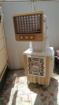 مبردة نوال جديدة السعر 225 وبيها مجال 07815618191