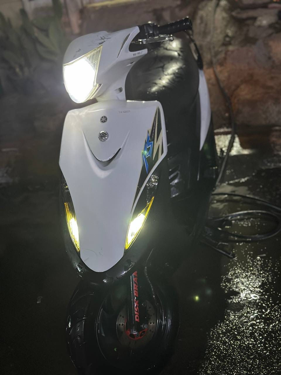 سلام عليكم ماكس عدله بوشه٤٩ بلادي مامفتوحه ابد كامله مكمله  صالنصه FM موديل٢٠٠٨تقفل١٠٠ منزله حاويه كفرات بلاديات   سوادات بلاديه الدراجه كله بلادي عليه زنون ١٠٠ واط دراجه فول بمعنا الكلمهه  مكاني كربلاء طريق الحر رقمي واتساب او اتصال 📞***********
