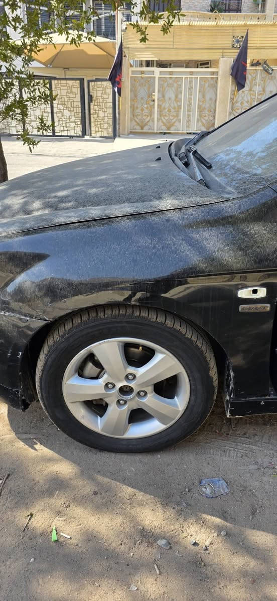 للبيع سيراتو موديل ٢٠٠٧ 
فول مواصفات خليجي بيها فقط الجاملغ الخلفي شويه صبغ 
محرك ١٦٠٠ 
سياره نضيفه 
السعر ٧٣ وبيها مجال بسيط 
***********
