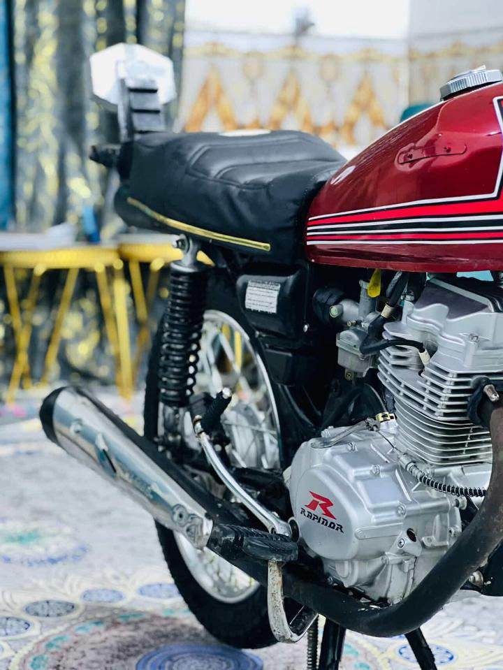 السلام عليكم تعمير ٢٠٢٥للبيع اوراق اصولي ❤️.
شاصي ٢٠١٤ وكيل احمد شهاب ❤️.

دراجه مكفوله مابيها نقص برغي .

مكان حله ناحية نيل .

السعر ٧٠٠وبيها مجال .

هـ ***********
