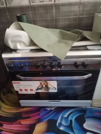 طباخ كبير • صناعة درجة أولى • مستخدم قليل