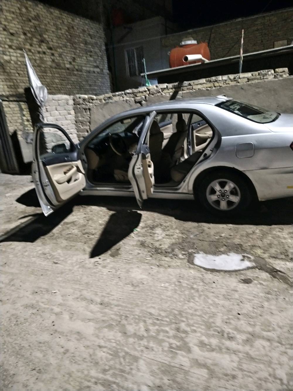 دوانية مركز المدينة  سيارةBYDمديل 12رقم  بسمي تحكم ستيرن شاشة دشبول رقم انگليزي قادسية 