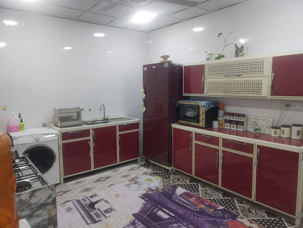 #أعلان (2957)

#دار #للبيع  🏠 طابق واحد موقع حلو ممتاز
#نوع_الملك :-  طابو ملك صرف 
#المساحة :- دار   100 متر 
 
#الواجه :- دار 5 متر
#نوع #العقار :-  بأسم شخص واحد 
#محتويات :- دار  غرف نوم +هول+استقبال+مطبخ+صحيات درج خارجي
#الموقع :- حي العسكري خلف جامع سداد برزنجي قرب مدرسة شهيد حسين منصور

#السعر :-  دار 80 مليون بي مجال
للإستفسار 
ملاحظه
ينباع بل قسط سعر 90 مقدمه 50 كل شهر مليون
***********📞 ***********واتساب
نتشرف بزيارتكم ونستقبل كافة عروض التجاريه والسكنيه
